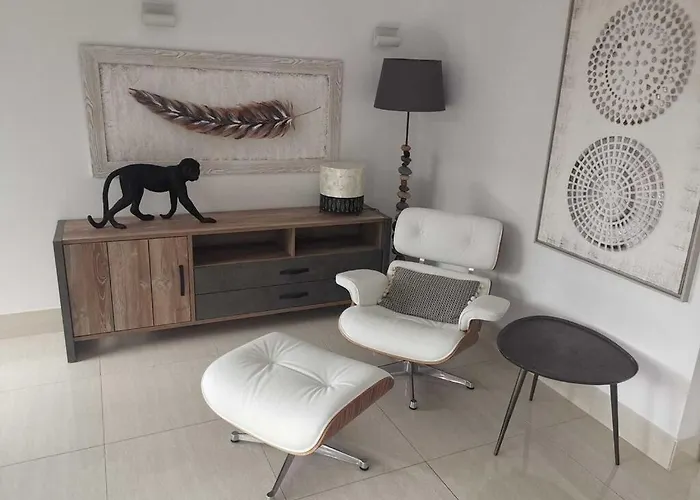 Villa Dune, Luxury Villa, 5 Min Walk To The Marbella