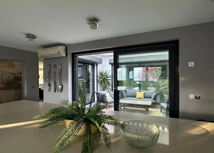 Dune, Luxury Villa, 5 Min Walk To The * Marbella