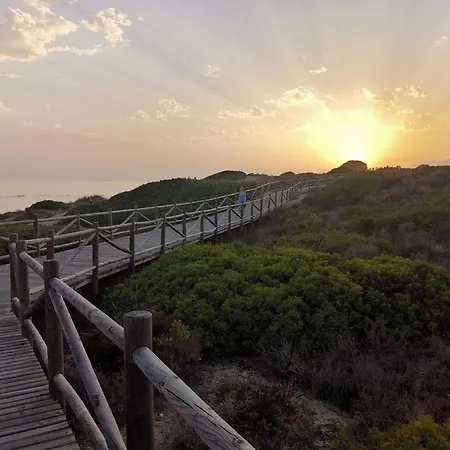 Dune, Luxury Villa, 5 Min Walk To The מארבלה
