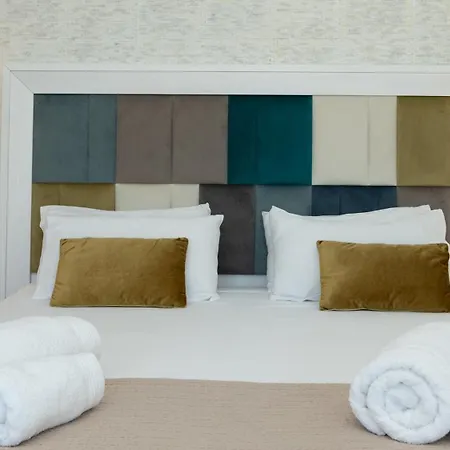 Dune, Luxury Villa, 5 Min Walk To The * 마르베야