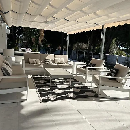 Dune, Luxury Villa, 5 Min Walk To The וילה מארבלה