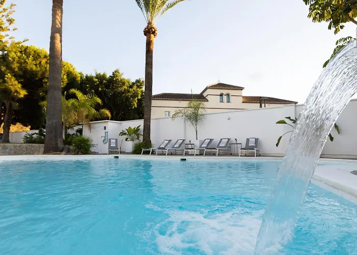 Dune, Luxury Villa, 5 Min Walk To The * מארבלה