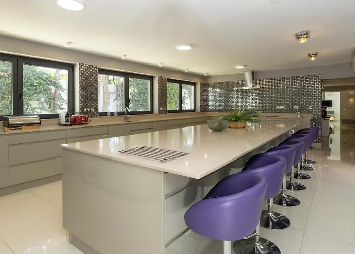 Willa Dune, Luxury Villa, 5 Min Walk To The Marbella